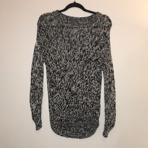 Crochet sweater M